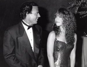 Julio Iglesias and Mariah Carey 1990, LA.jpg